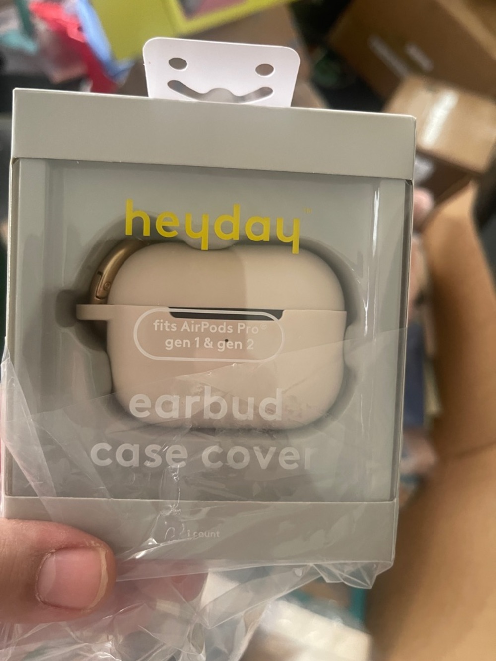 heyday Earbud Case Cover - Beige with Gold Carabiner